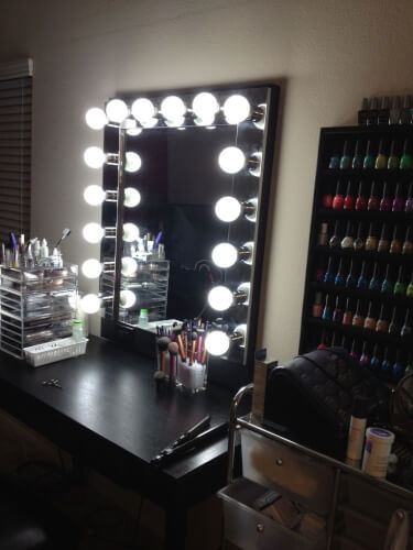 makeup vanity mirror with lights
