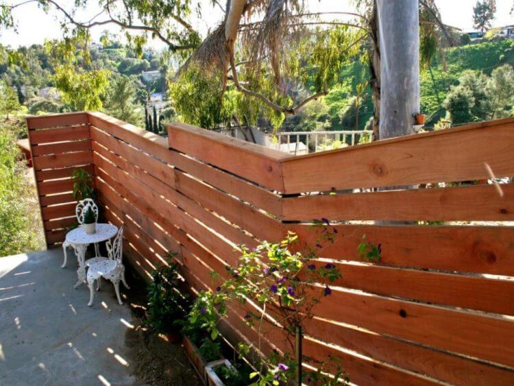 Backyard Privacy Fence Ideas Horizontal Fence Planks