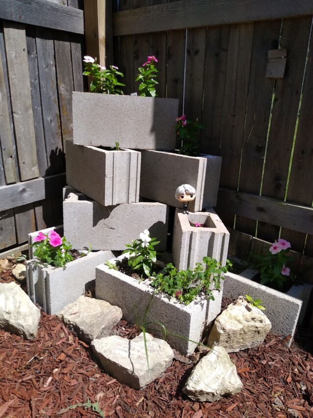Cinder Block Garden Edging Cinder Block Garden Throne