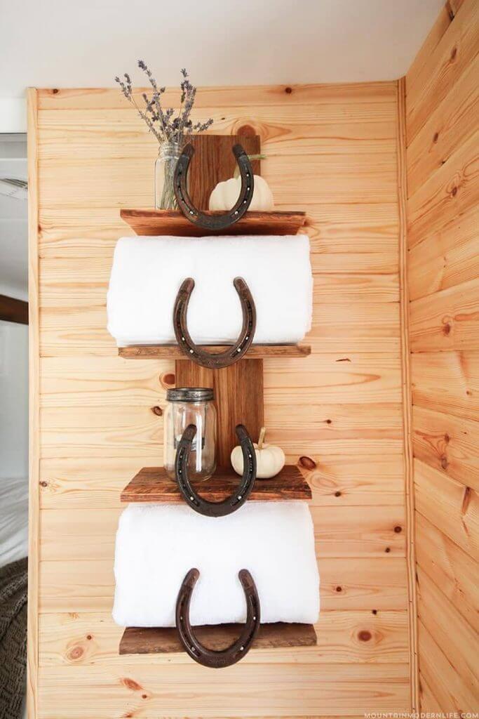 Modern Towel Storage Bathroom Horseshoes in the Bathroom 2