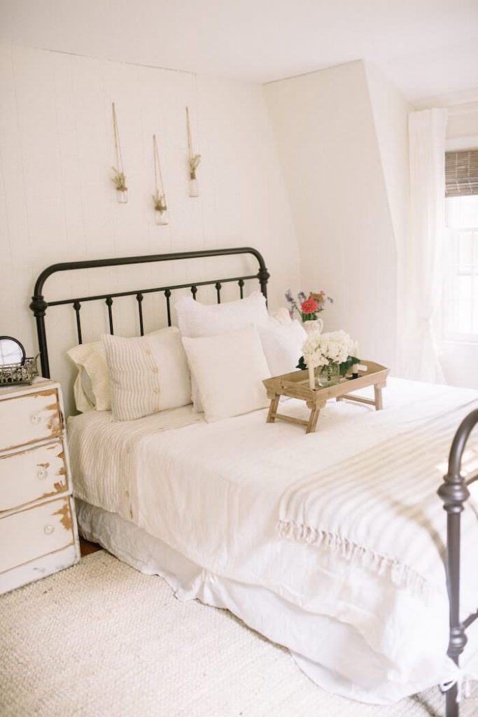 Neutral Guest Bedroom Ideas Mostly White Farmhouse