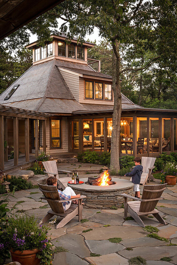 Stone Patio Ideas with Fire Pit Round Stone Patio Firepit for Nighttime