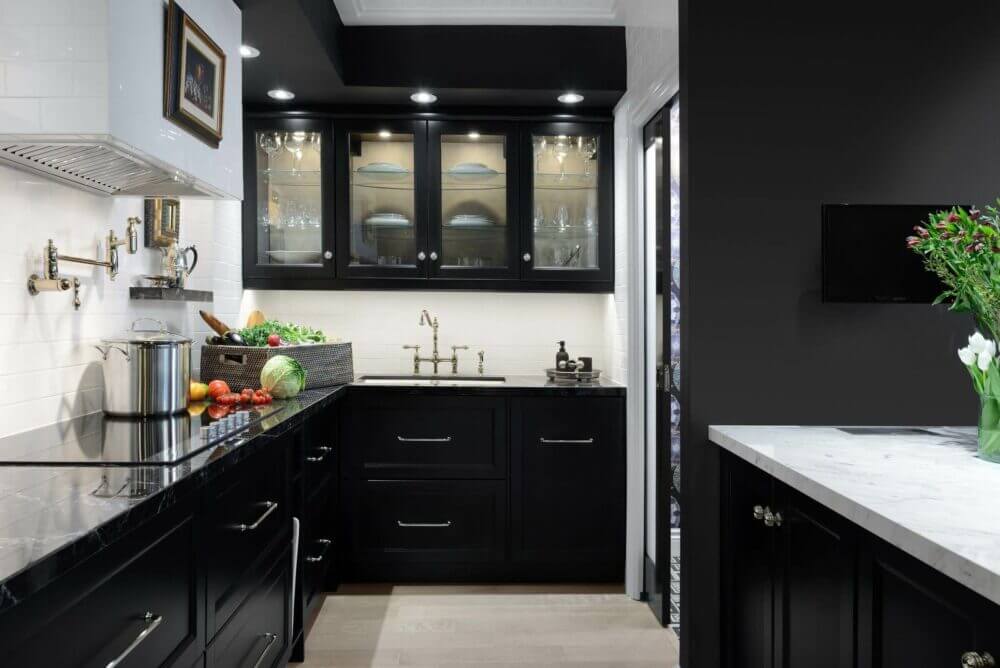 Black Kitchen Cabinet Pulls Striking Black Cabinets