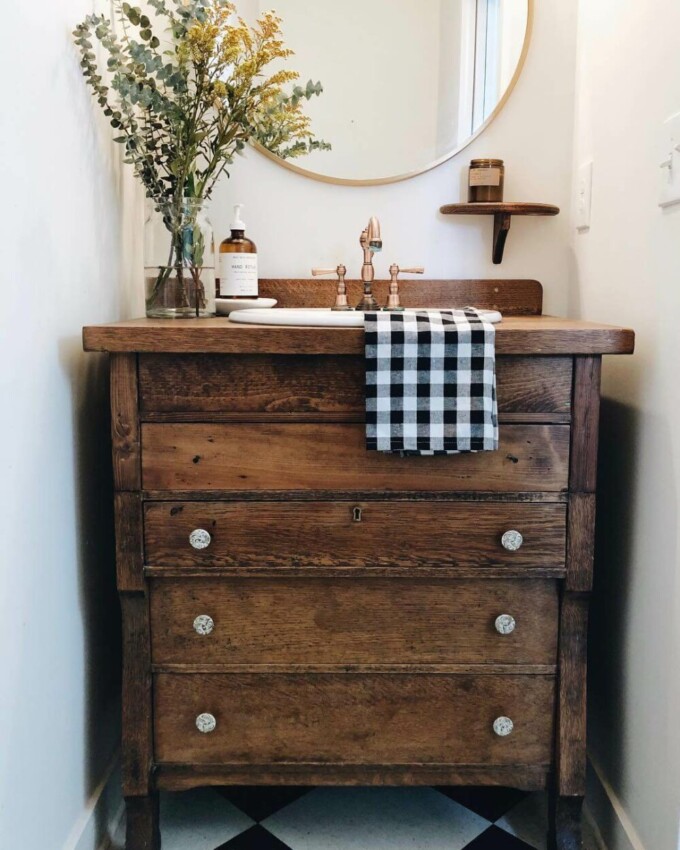 Rustic Bathroom Vanity Ideas Fit the Corner
