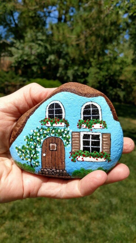 easy painted rock ideas Mini House