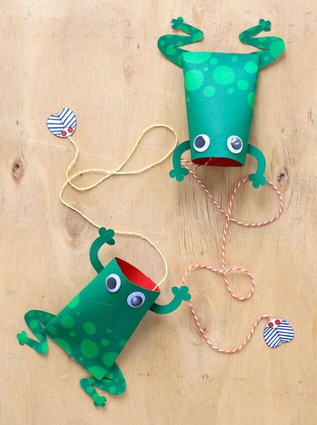 thanksgiving toilet paper roll crafts Paper Roll Frogs