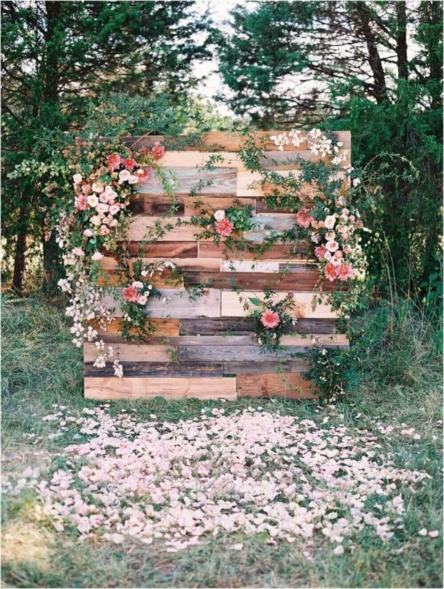 wooden pallet ideas images Rustic Outdoor Wedding