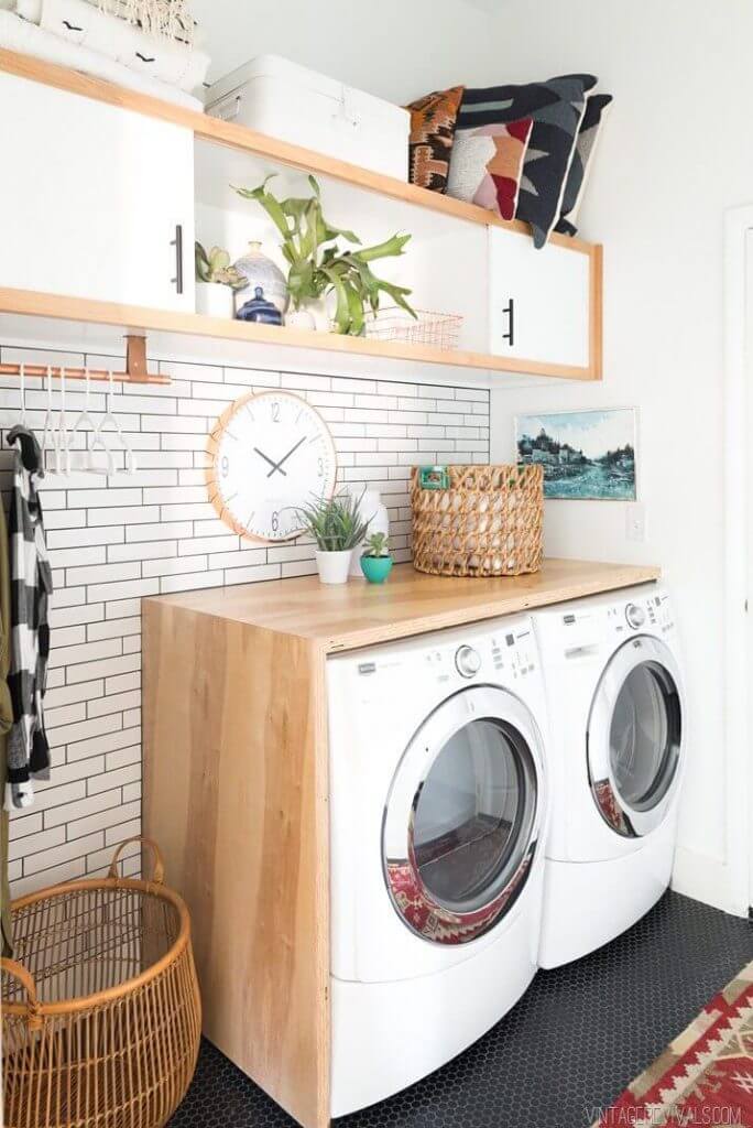 laundry room vintage decor Plywood as a Laundry Room