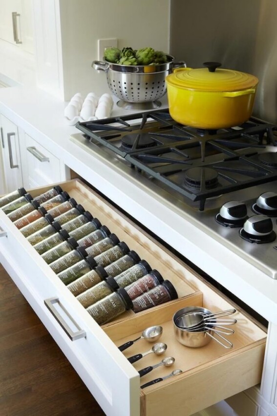 Best Spice Rack Ideas Under the Stove